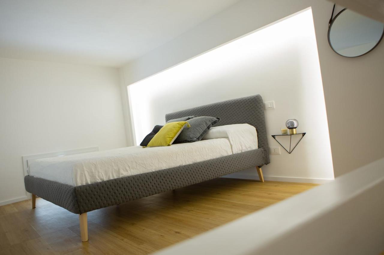 A Due Passi Apartment Теразини Екстериор снимка